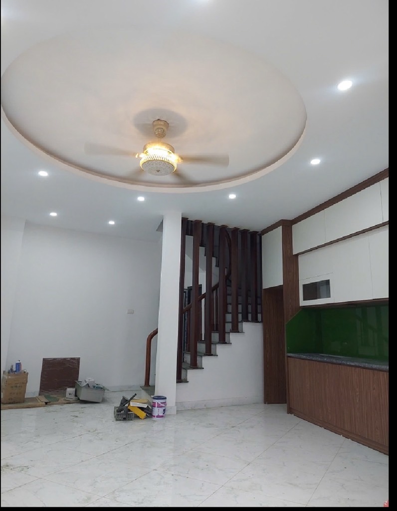 BÁN NHÀ CẠNH TT HÀNH CHÍNH HUYỆN HOÀI ĐỨC - VỊ TRÍ SIÊU ĐẸP - YÊN TĨNH RỘNG 40M2 - 4.X TỶ